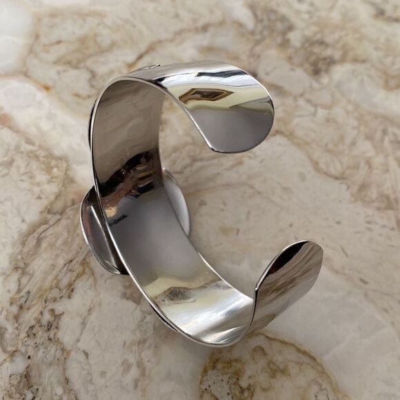 Stainless Steel Cuff Bracelets set of 2 - Picture 7 of 12